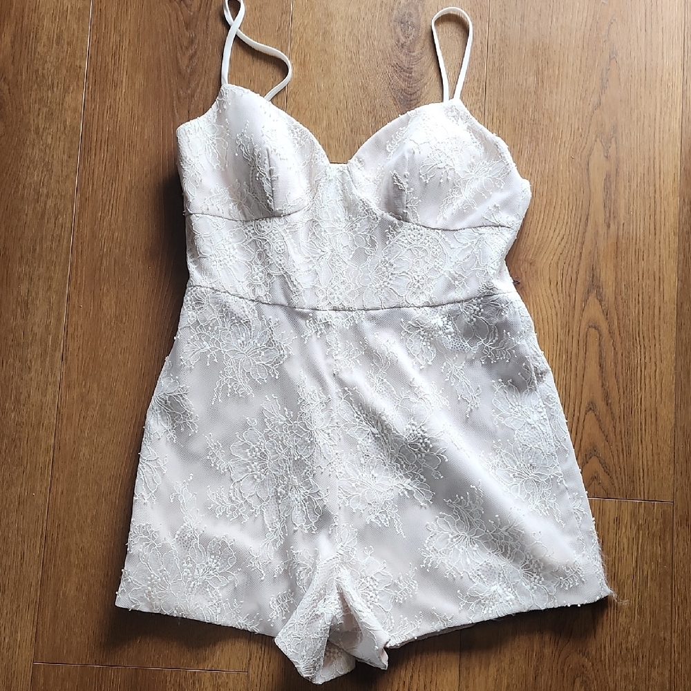BHLDN Haylay PAIGE - Elegant Cream Lace Romper
